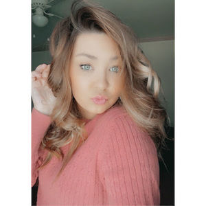 Meet your Posher, Tiffany